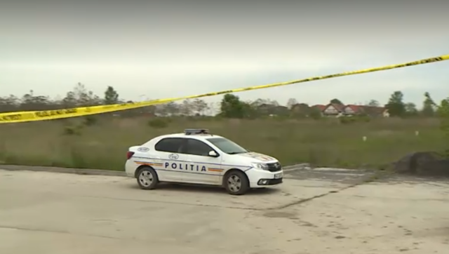 O femeie din Arad a fost înjunghiată chiar de fiul ei. Acesta a sunat la 112 și a mărturisit ce a făcut