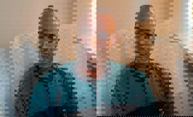 VIDEO 🎦 Cine este salvatorul fetiței de 5 ani care a căzut într-un lac înghețat, într-un parc din Craiova. „Am și eu o fetiță, la fel ca ea”