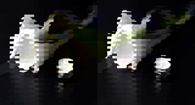 O fetiţă de 3 ani a murit la spital după ce ar fi luat medicamentele surorii ei, aflată sub tratament pentru autism