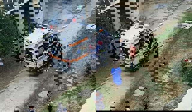 Explozie în atelierul unui liceu, în timpul orei. Șase victime, doi elevi fiind duși la spital cu arsuri