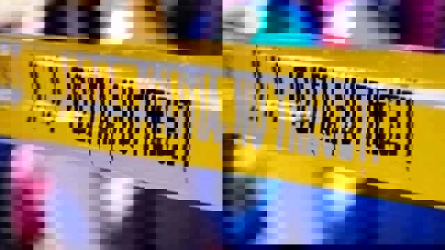 Un polițist a fost găsit decedat în apartamentul în care locuia cu chirie