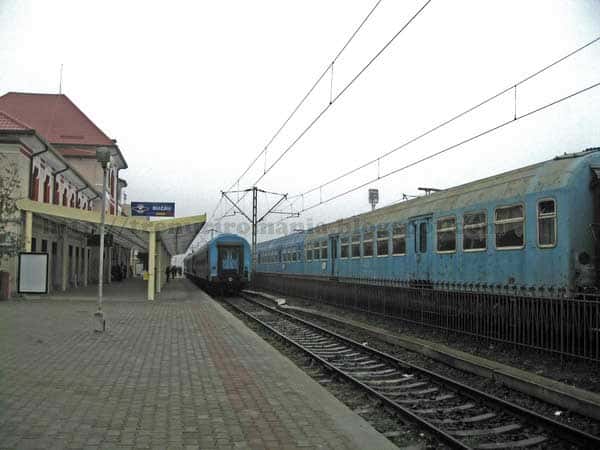 Un tânăr a fost lovit de tren în gara Buzău