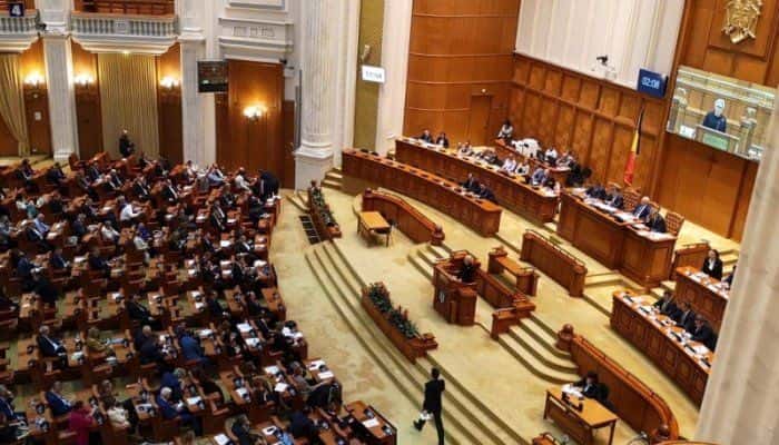 Senatorul de Prahova Iulian Dumitrescu propune alegeri parlamentare anticipate: &quot;E singura soluţie&quot;