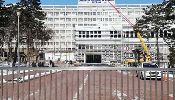 Spitalul Judeţean Suceava va fi închis începând de astăzi, timp de 48 de ore, pentru dezinfecţie