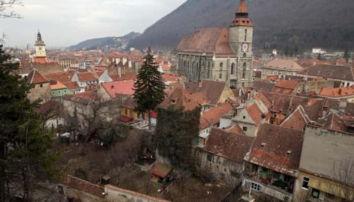 Creștere accelerată a infectărilor de COVID-19 în Brașov, devenit al treilea cel mai afectat judeţ din țară