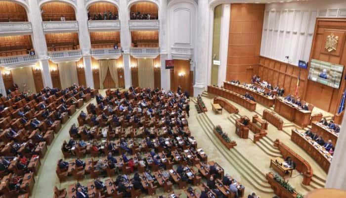 Deputații au adoptat moţiunea simplă împotriva ministrului Sănătăţii 