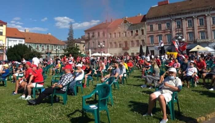 Preşedintele Consiliului Judeţean, dezamăgit că Primăria Ploieşti a refuzat amplasarea unui ecran în centru pentru vizionarea meciului Petrolului