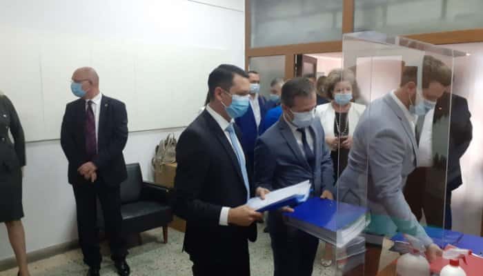 Bogdan Toader şi-a depus candidatura la Consiliul Judeţean din partea Alianţei pentru Prahova: "Avem foarte mulţi susţinători care nu au făcut acorduri scrise, dar care ne-au promis sprijinul"