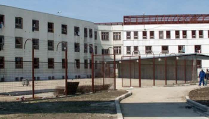 Doi deţinuţi de la Penitenciarul Giurgiu, cazaţi împreună, au fost găsiţi morţi