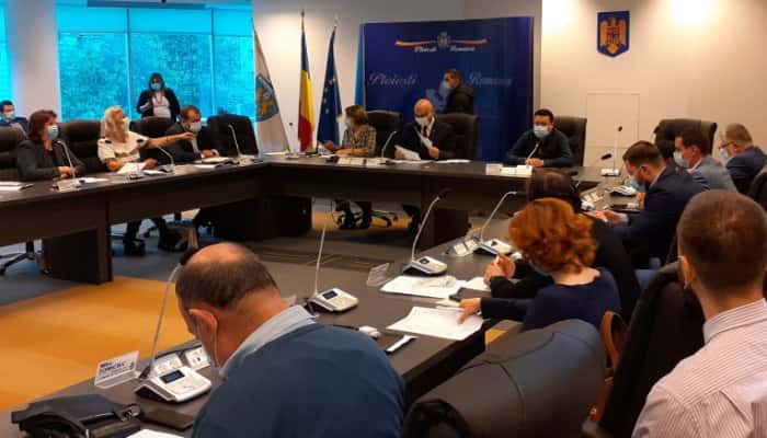 Alegerea noilor viceprimari din Ploieşti, amânată până la completarea Consiliului Local