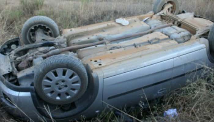 Accident cumplit, marți dimineață, în Prahova // UPDATE - Șoferul, un bărbat de numai 41 de ani, a fost găsit decedat