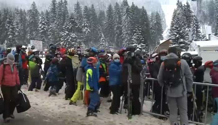 Scenariul roşu nu i-a speriat pe turişti, care au luat cu asalt pârtiile din Braşov