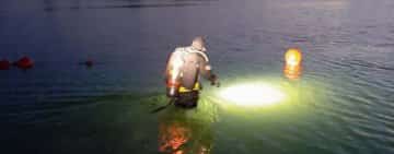 Un tânăr de 19 ani s-a înecat în lacul Ghioroc, trupul său fiind recuperat de scafandri