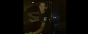 VIDEO | Fals polițist prins după ce a fost filmat de un grup de tineri. Cum a încercat să-i intimideze pe cei care l-au dat de gol