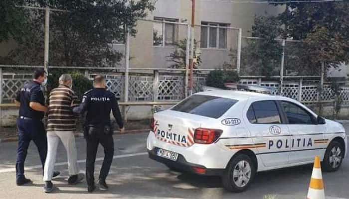 În urma unei informaţii obţinute, poliţiştii s-au sesizat din oficiu cu privire la faptul că bărbatul în cauză ar fi întreţinut raporturi sexuale cu o femeie de 89 de ani, din localitate, pe care ar fi luat-o la locuinţa sa, pentru a se ocupa de îngrijirea acesteia, profitând de vârsta înaintată şi de faptul că femeia figurează în evidenţele medicale cu afecţiuni