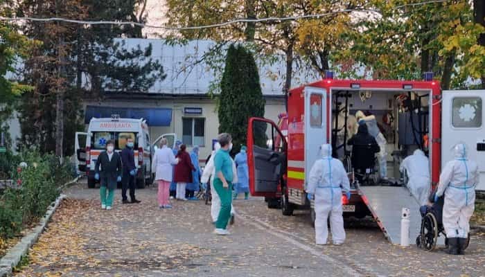 Trei pacienți au murit după ce instalația de la Spitalul Tg. Cărbunești nu a mai furnizat oxigen