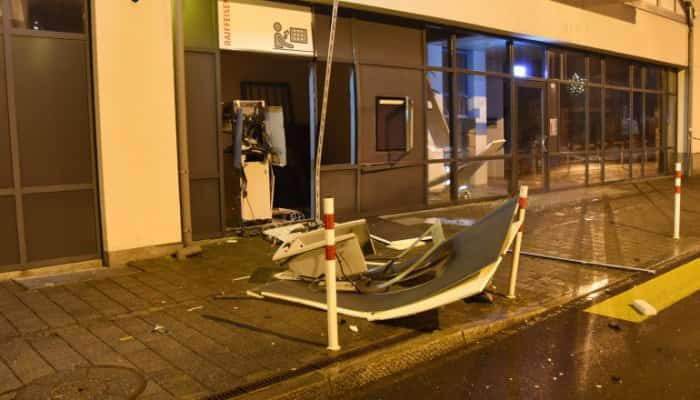 Un român a devenit primul om din istoria Elveției condamnat pentru aruncarea în aer a unui bancomat