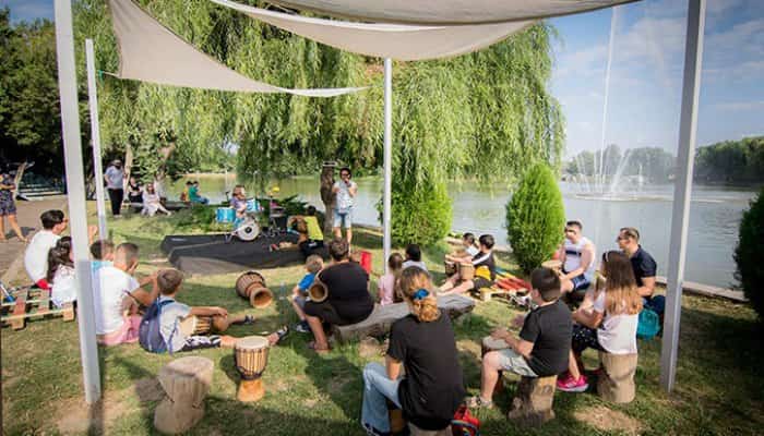 Proiectul “Școala din parc”, derulat la Buzău, a fost premiat de Guvernul României