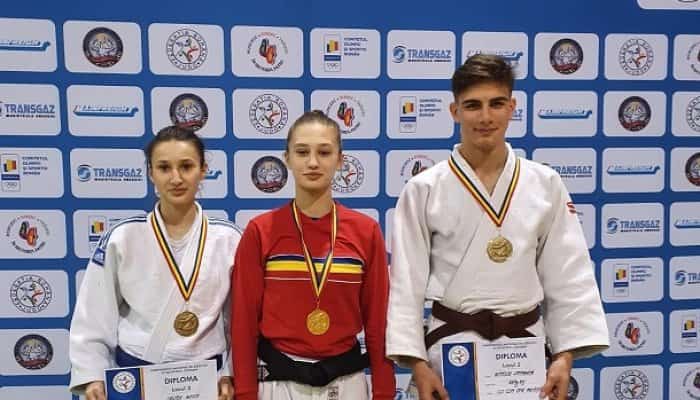  Vanessa Tolea şi Alexandru Petre au devenit campioni naţionali la U21