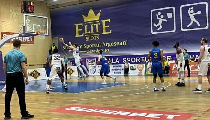 Tot mai departe de play-off. FC Argeş-CSM Petrolul Ploieşti 80-57