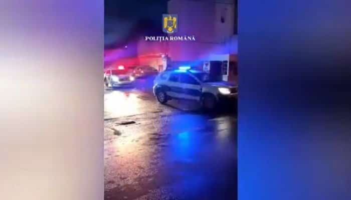 VIDEO Percheziții ale polițiștilor prahoveni în Ialomița, la persoane bănuite de furt