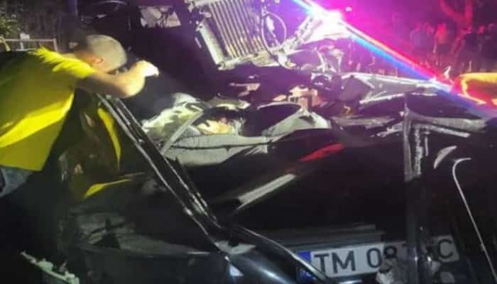 Tânăr decapitat, după ce maşina în care se afla a fost lovită de un tractor