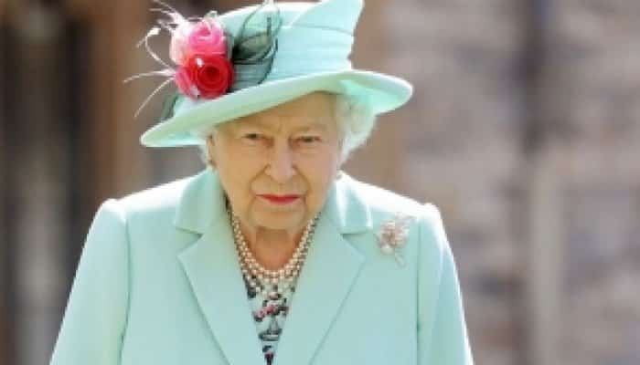 Un bărbat a fost acuzat că a încercat să o rănească pe Regina Angliei