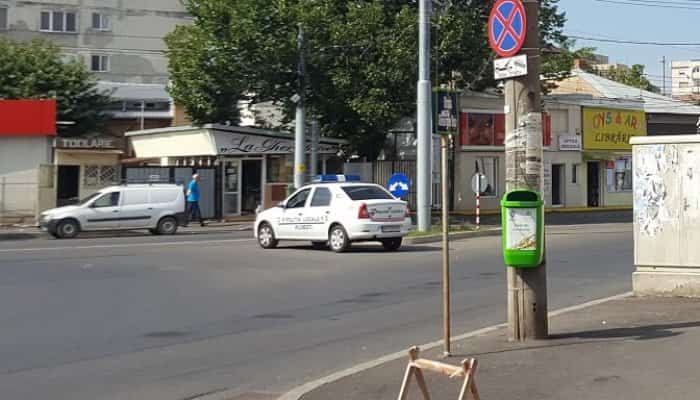 polițist local agresat