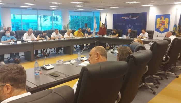 PNL Ploieşti cere menţinerea preţului subvenţionat la căldură