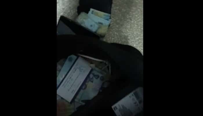 poștașul hoț sac cu bani