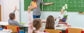 Proiect de Lege | Liceele pedagogice nu vor mai avea specializarea de educator-învățător, ci doar pe cea de educator-puericultor