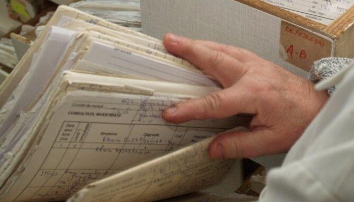 Mai multe drepturi pentru aparținători. Rudele persoanelor decedate vor avea acces la datele medicale