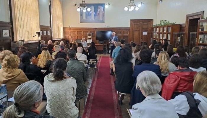Hasdeu și Eminescu, omagiați la Zilele Bibliotecii Județene “Nicolae Iorga”