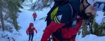 Mesajul lui Andrei, turistul a cărui prietenă a supraviețuit căderii într-o prăpastie din Bucegi: “Mă înclin în fața salvamontiștilor și a drumețului care și-a riscat viața pentru niște străini”
