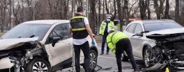 Guvernul nu va discuta vineri plafonarea prețurilor la RCA. ASF și-a retras proiectul