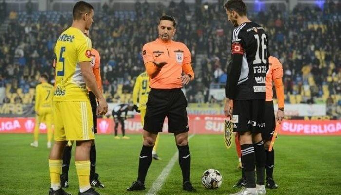 Petrolul și Universitatea Craiova joacă pe “Ilie Oană” în ziua de Paște. Programul etapei a IV-a