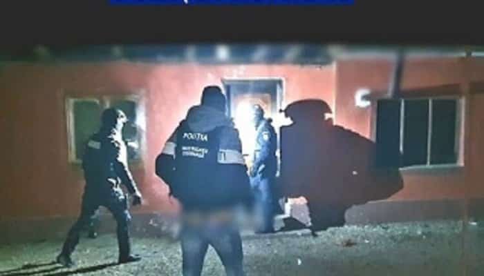 percheziții minor mașină austrianu