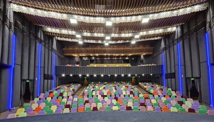 sala spectacole casa tineretului câmpina