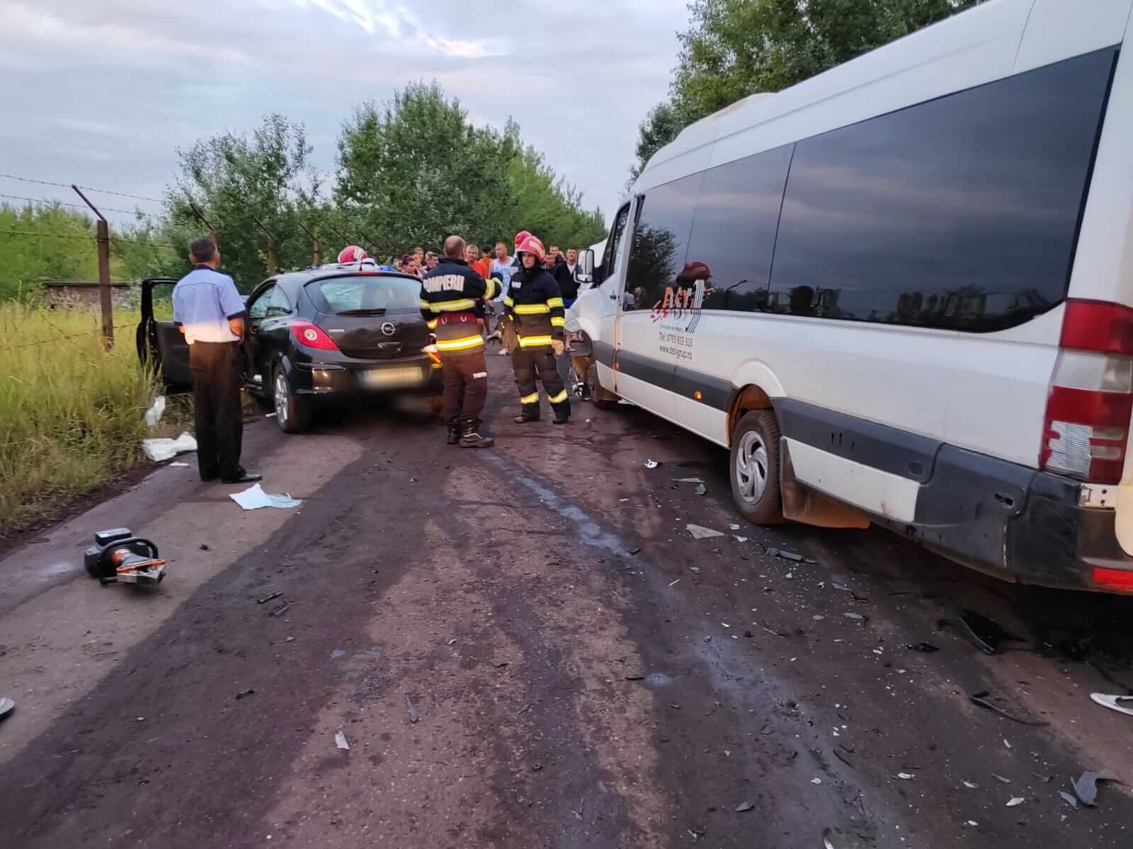 accident plan rosu valea calugareasca
