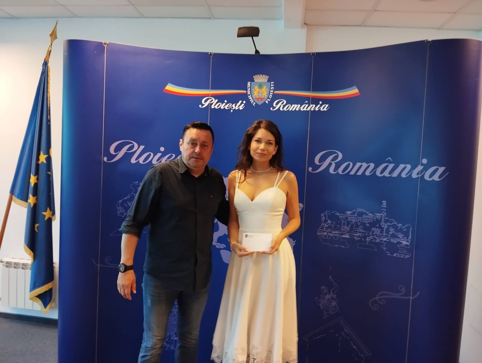 absolvenții cu media 10 premiere