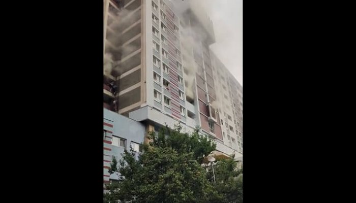 VIDEO 🎦 Incendiu la un hotel din Băile Felix. Sunt 14 victime