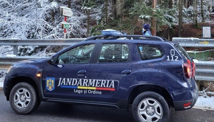 jandarmi minivacanta 1 decembrie