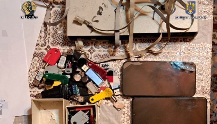 percheziții păcănele