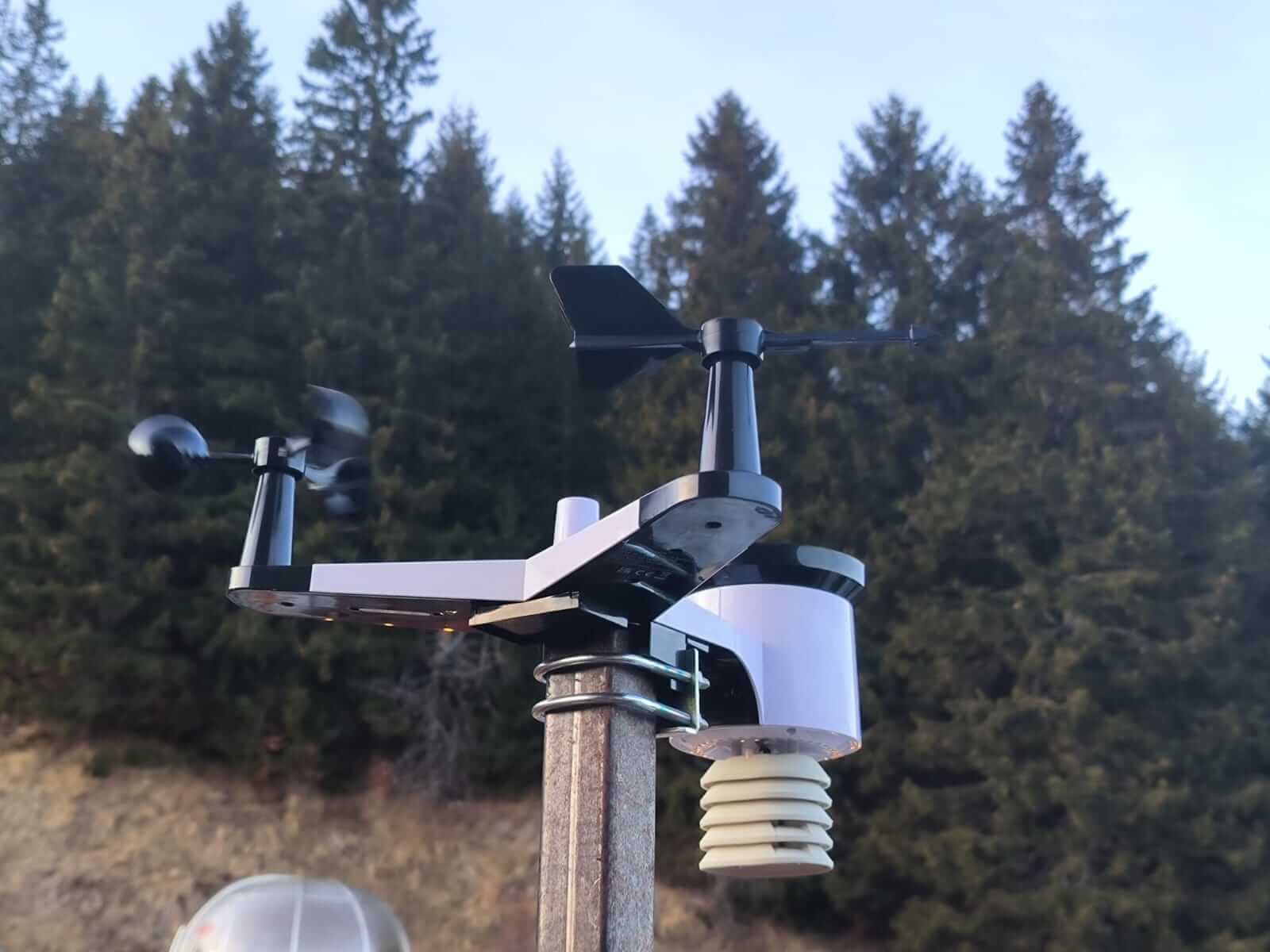 stație meteo cota 1400 bucegi