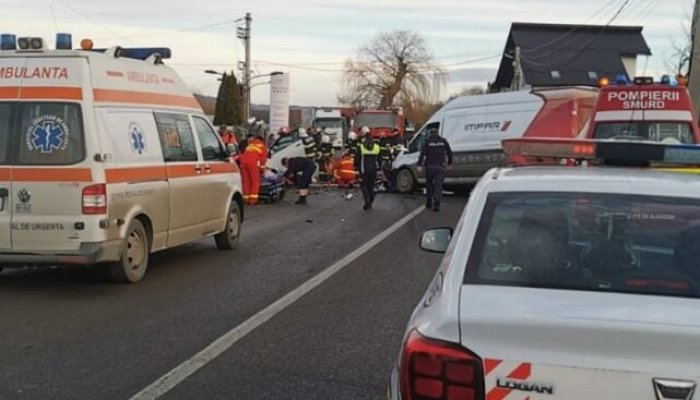 accident bran victime dn73 blocat