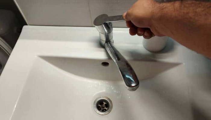 alimentare apă florești