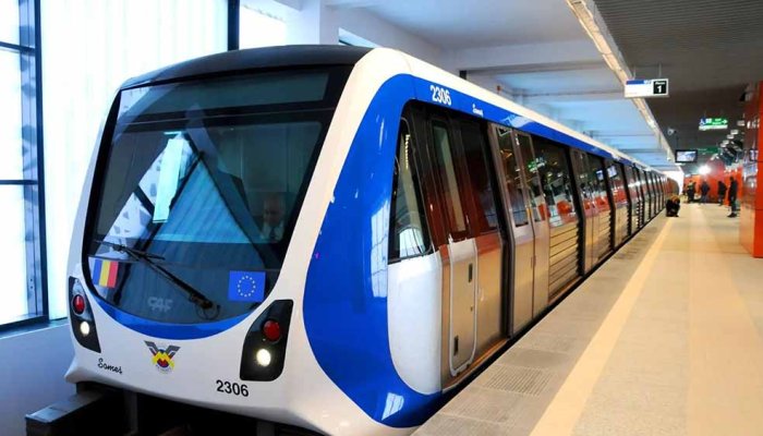 metrou blocat accident