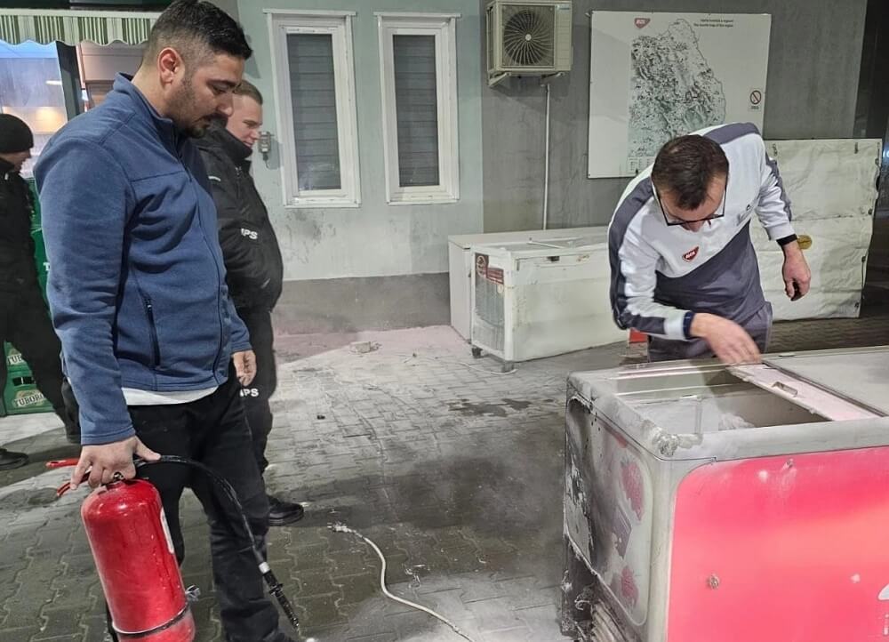 jandarmi intervenție benzinărie roman