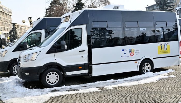 microbuze electrice TEAM-CO₂