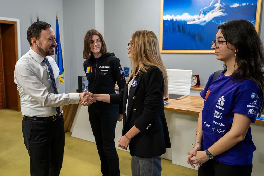 ro2d2 robotica cnmv ploiești